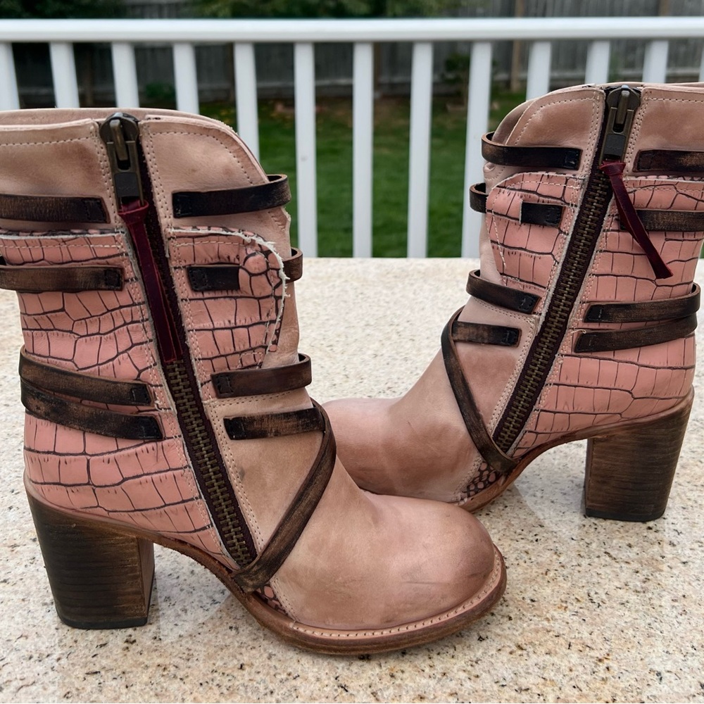 Freebird baker boots size 8 pink - Picture 2 of 5